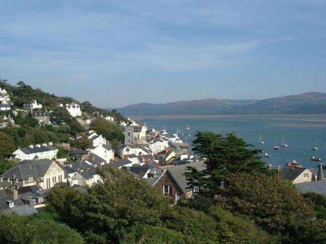 The Old Stables Aberdyfi Apartment 6 Экстерьер фото
